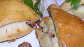 Česnekové buchty