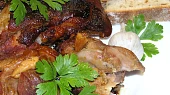 Česnekové koleno