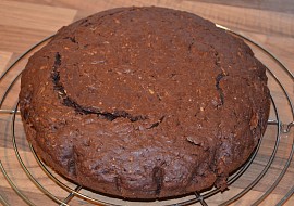 Cuketový sladký koláč (vyndané z trouby)