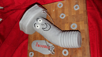 Dort šroubek