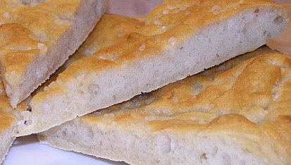 Focaccia podle Emanuele Ridi (Italský chléb)