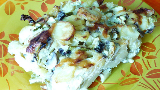 Okurky zapečené s bramborami