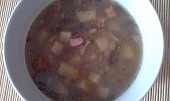 Pohanková polévka s houbami a klobásou