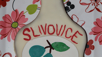 Slivovice dort