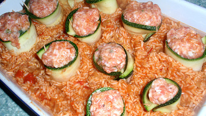 Cuketový gratin, zabalené roládky