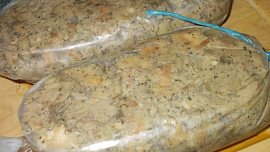 "Delikatesa" z několika druhů jater a hub