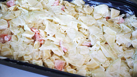 Gratinované brambory s cuketou a mrkví