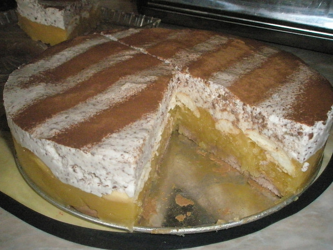 Jablečný dortík se skořicovou pěnou - nepečený