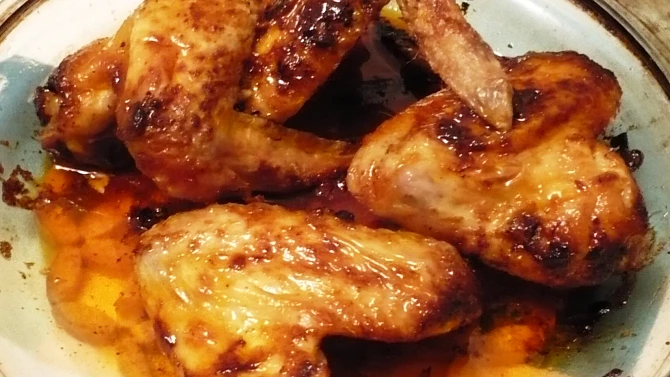 Kuřecí křidélka na grilu (luxusní)