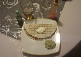 Kuřecí quesadilla.