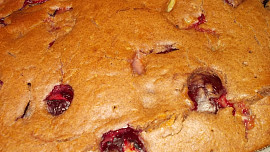 Medovo-perníkové kostky s dýní a švestkami