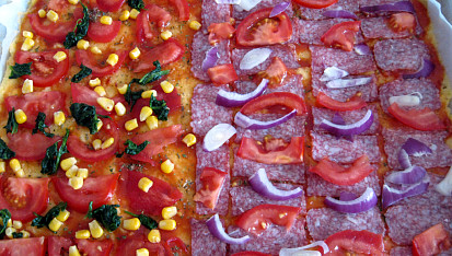 Polentová "pizza", zeleinová/lovecká