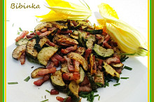 Restovaná cuketa na slanince