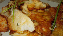 Rybí filety v parmazánovo-bramborovém kabátku