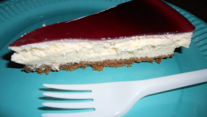 Cheesecake s pomerančem a "svařákovým" želé