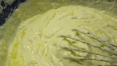 Citronovozázvorový cheesecake, Hotový krém s bílkovým sněhem