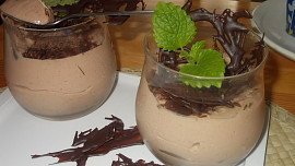 Domácí, lahodný, čokoládovo-skořicový tvaroh