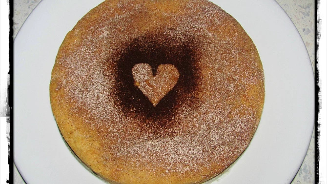 Jablečný křehký koláč