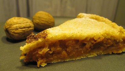 Jablečný křehký koláč