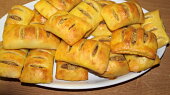 Jablkové šátečky z tvarohového těsta (... a upečeno...)