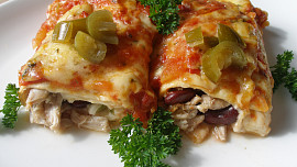 Kuřecí jalapeňo enchiladas ( zapečené)
