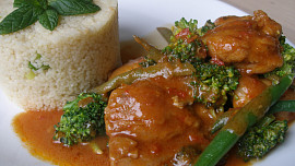 Kuřecí s harissou a zeleninou