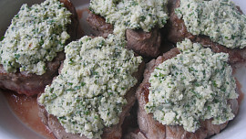 Medailonky v krustě s chřestem