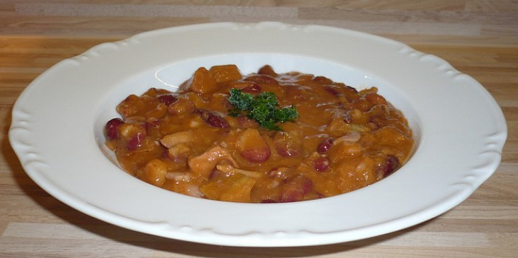 Pikantní fazolový guláš