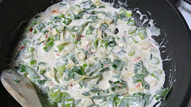 Pikantní losos s nádivkou