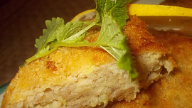 Pikantní rybí bochánky /burgry/ z uzené ryby