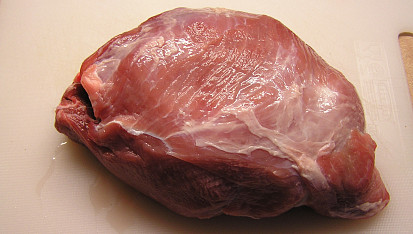 Plněná, pečená vepřová kýta