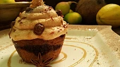 Polévané vanilkovo kakaové cupcakes s dulce de leche krémem