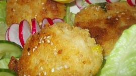 Pikantní rybí bochánky /burgry/ z uzené ryby