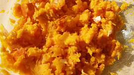 Slaninovo - parmazánový dýňový koláč