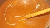 Staročeská omáčka z povidel, skořice a rajčátek  -  podle babiččiny kuchařky