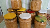 Strouhaná jablíčka k zavaření, Do větší sklenice od okurek 640g vejde 6-7 středně velkých jablek