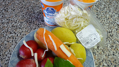 Švadlenčina polévka, ingredience