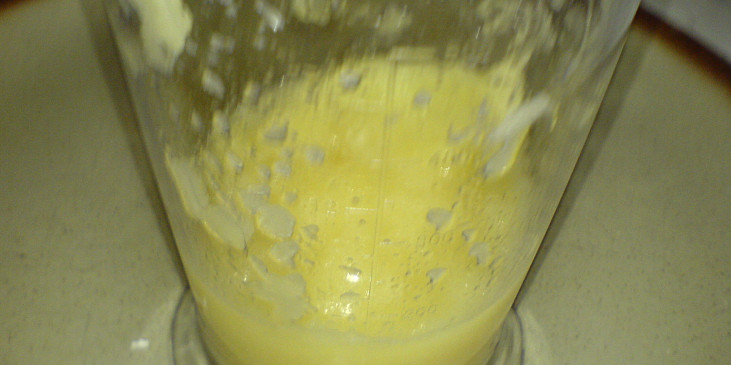 rozdrcený (rozmixovaný) ananas
