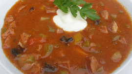 Vydatná durynská soljanka