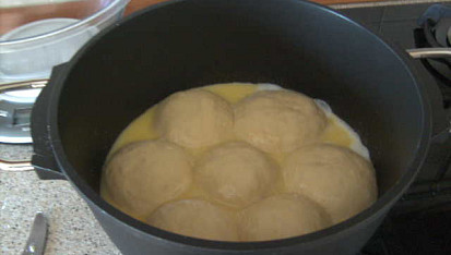 Babiččiny knedlíky v páře - (Großmama's Dampfnudeln), připraveno pro vaření