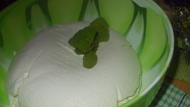 Bezkonkurenční lučina, dělaná doma