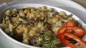 Brambory (gnocchi) zapečené s " balkánským" přelivem