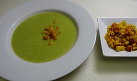 Brokolicová polévka s opečenými kostičkami brambor