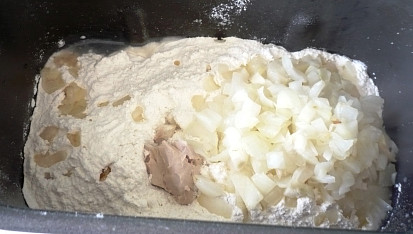 Cibulový chleba