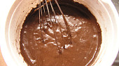 Kakaový dort s kávovou náplní