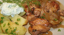 Kuřecí s Vegemite na cibuli a česneku