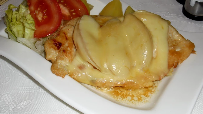Kuřecí steak Istrie s nektarinkami