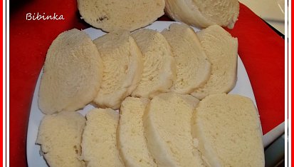 Kynuté knedlíky bez vajec - jako pírko, knedlíky nakrájíme nití...