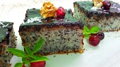 Makovo-kokosove rezy s kakaovo-rumovou polevou