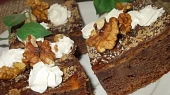 Moučník " -  moje dobrotka" s vanilkovou chalvou a tvarohem